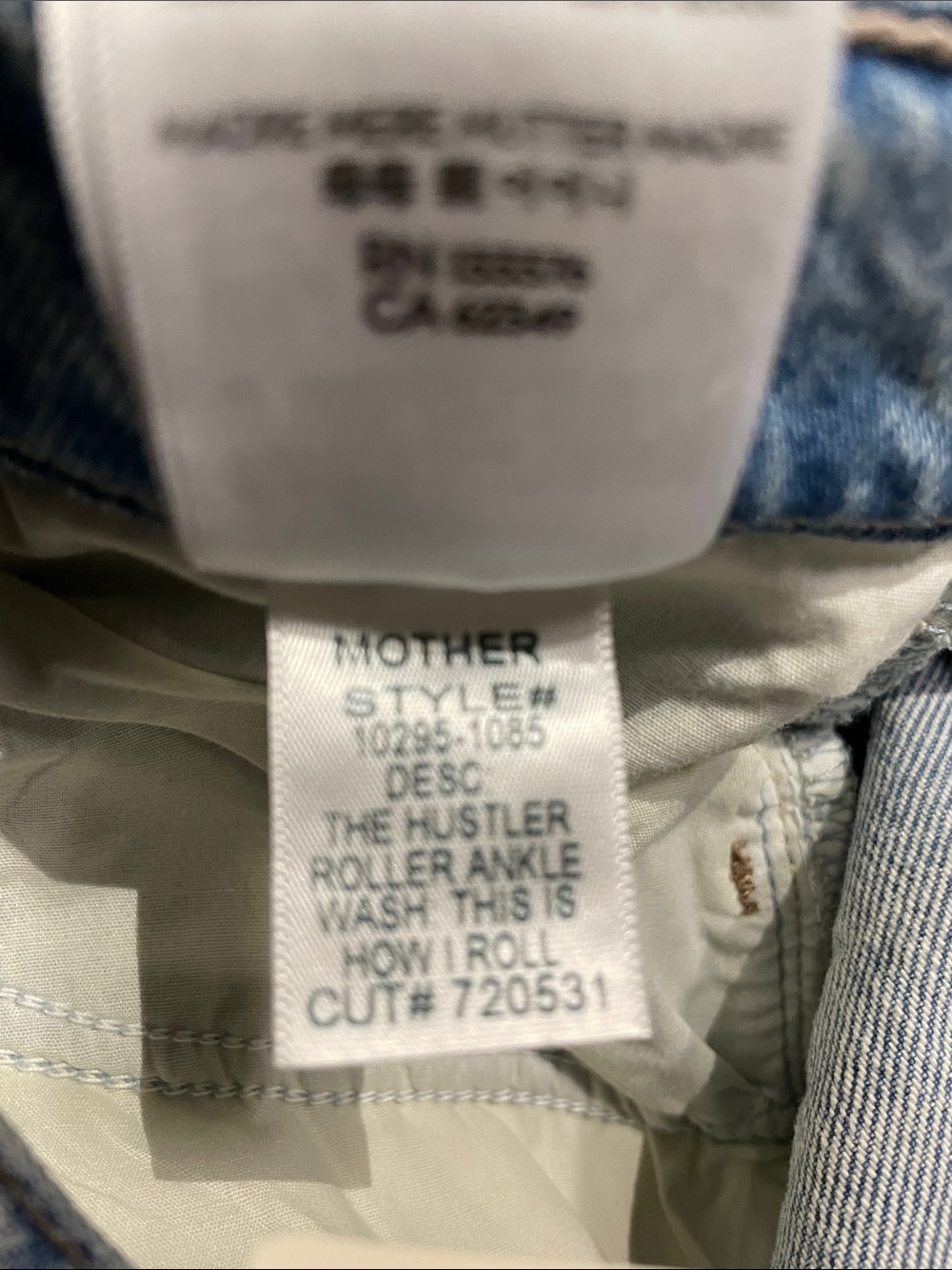 MOTHER Light Wash High-Rise Wide Leg Jeans - Picture 9 of 14